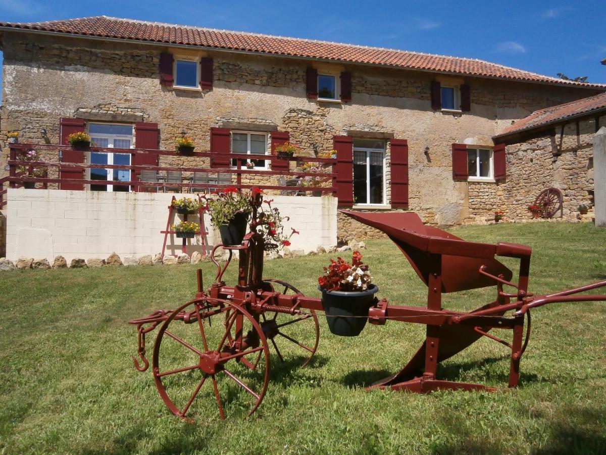 La Chomiarde Acomodação com café da manhã Saint-Medard-de-Presque Exterior foto